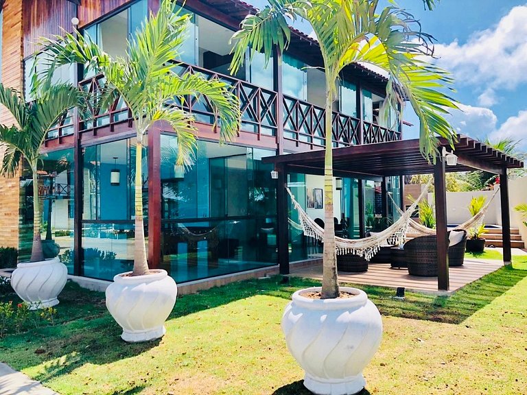 Village Praia dos Carneiros 3 com 6 quartos e Hidro