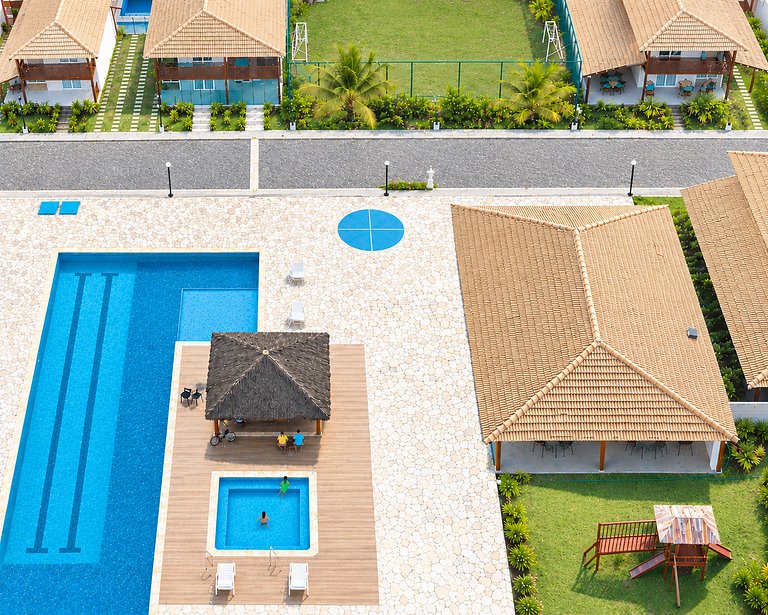 Casa 6 Quartos | Piscina | 100m do Mar